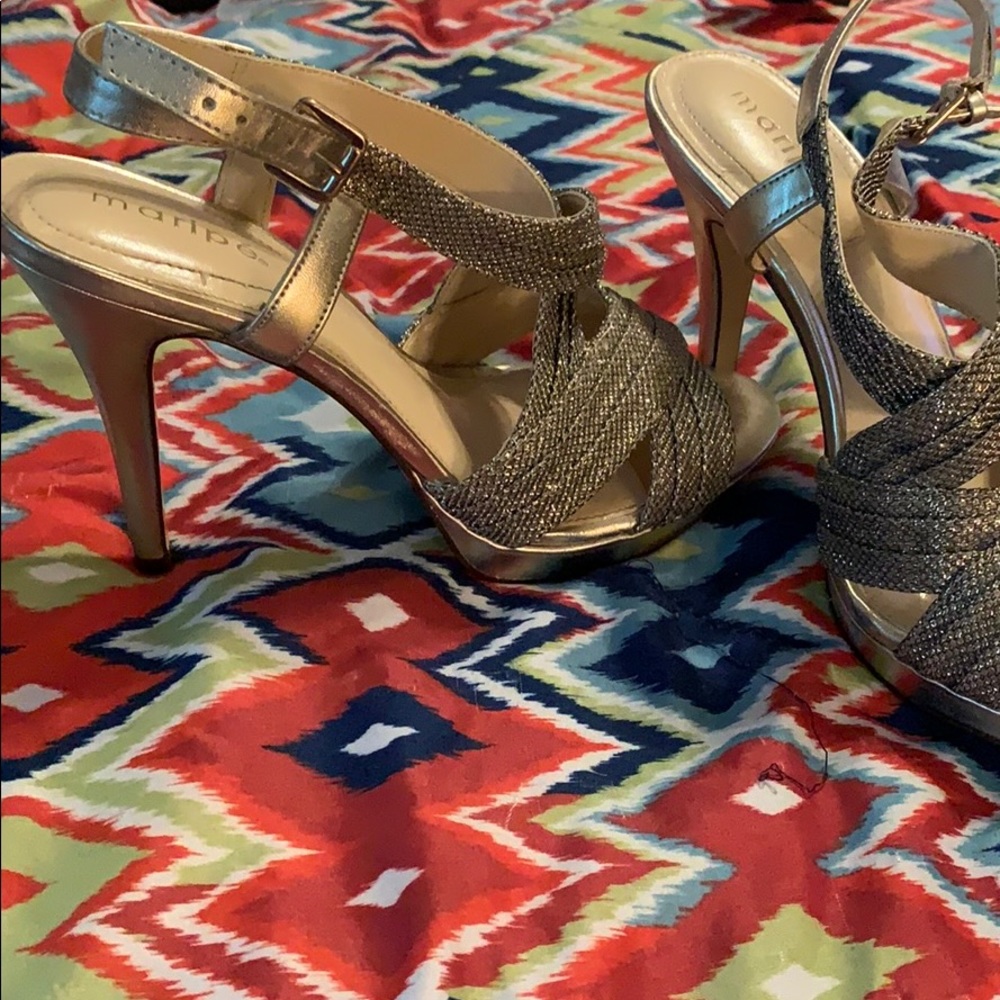 Shoes - Picture 2 of 3